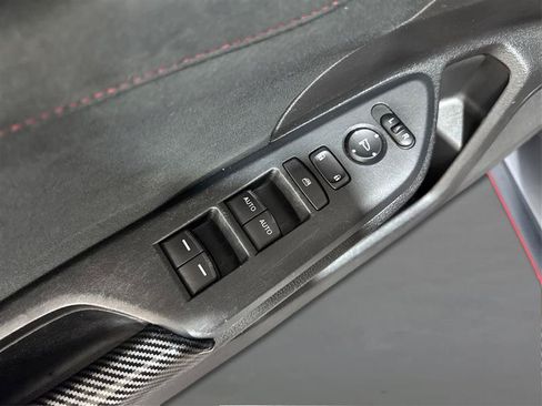 Used 2017 Honda Civic Type R image 30