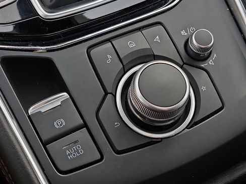 Used 2024 MAZDA CX-5 Carbon Edition image 25