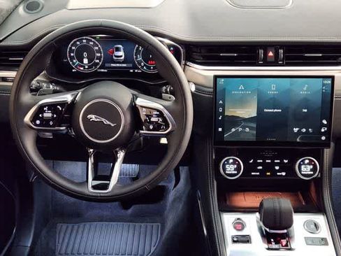 New 2026 Jaguar F-PACE R-Dynamic S AWD/4WD image 45