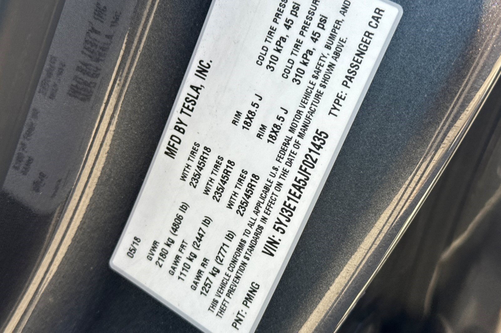 Used 2018 Tesla Model 3 Long Range RWD image 26