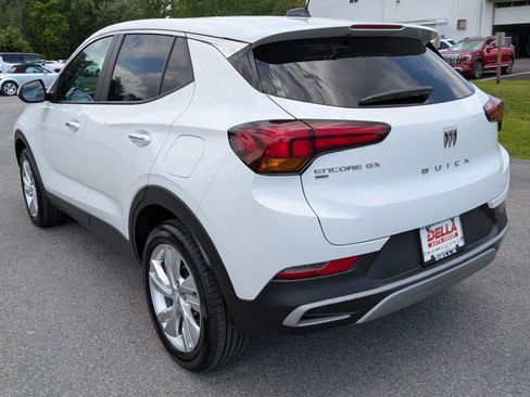 Used 2024 Buick Encore GX Preferred AWD/4WD image 8