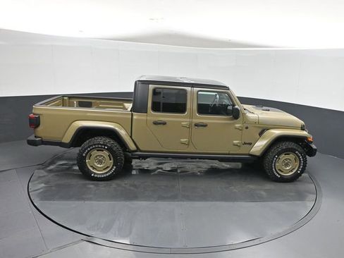 New 2026 Jeep Gladiator Willys AWD/4WD image 28