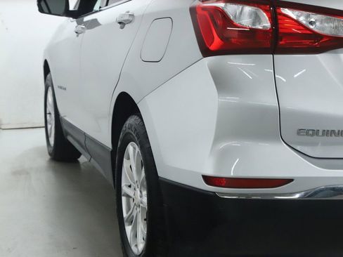 Used 2018 Chevrolet Equinox LT FWD image 45
