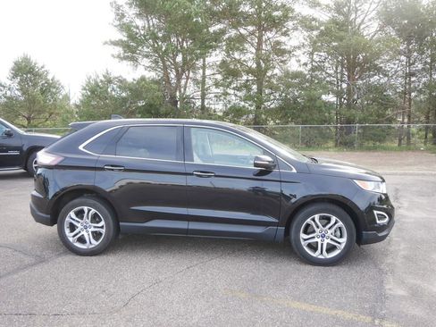 Used 2016 Ford Edge Titanium w/ Class II Trailer Tow Package AWD/4WD image 4