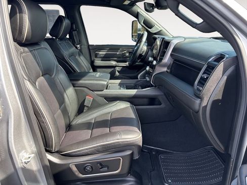 Used 2019 RAM 1500 Limited AWD/4WD image 10