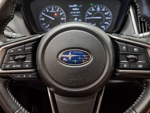 Used 2025 Subaru Outback Premium AWD/4WD image 12