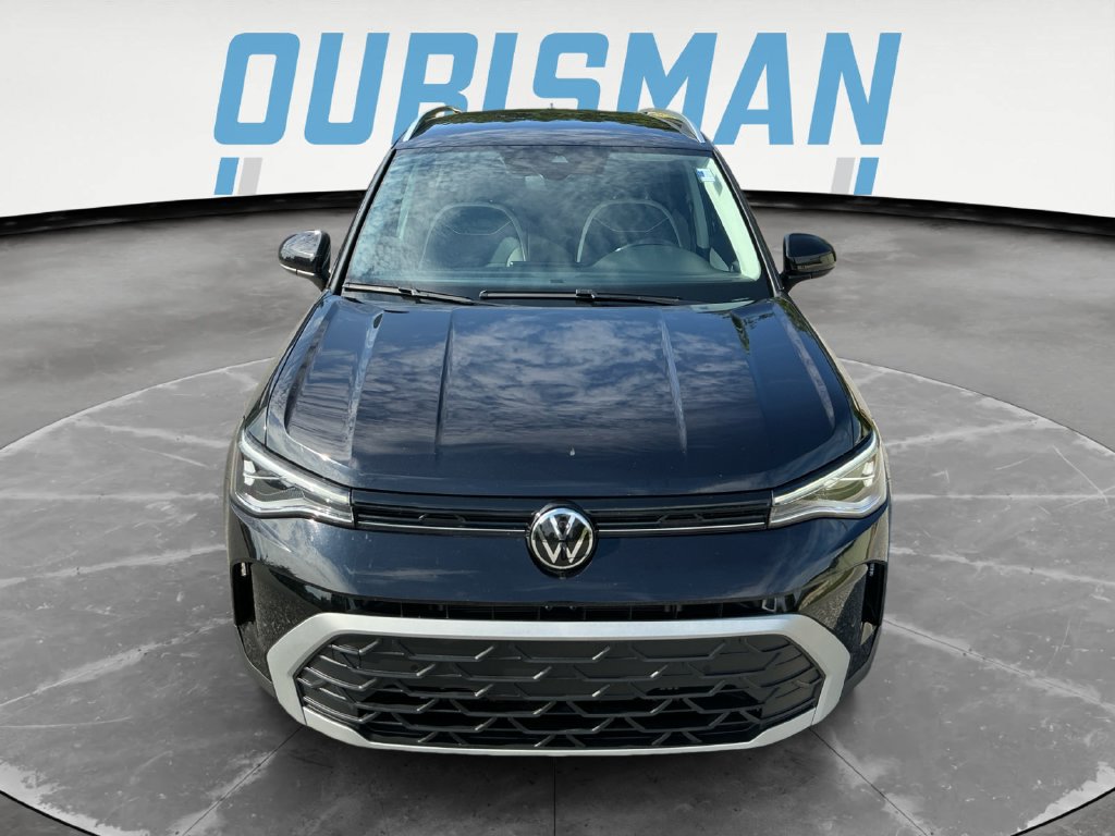 Used 2025 Volkswagen Taos SE AWD/4WD image 9
