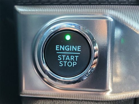 Used 2023 Ford F150 Raptor image 11