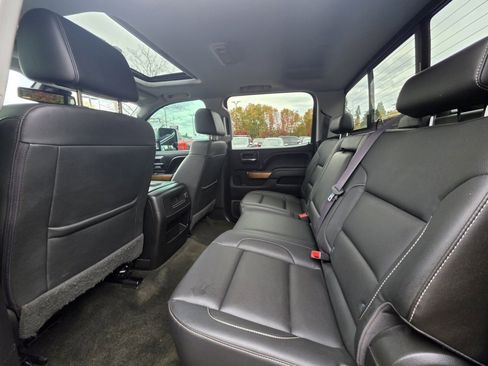 Used 2016 Chevrolet Silverado 2500 LTZ w/ LTZ Plus Package AWD/4WD image 19