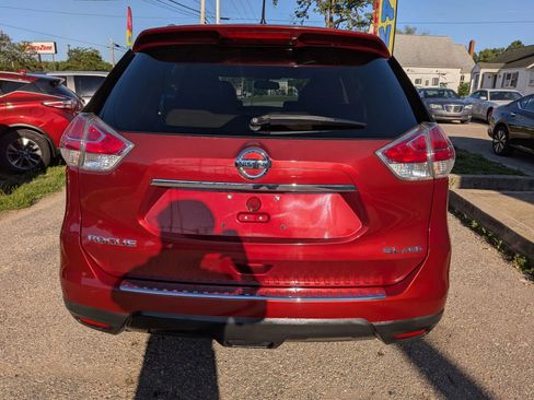 Used 2016 Nissan Rogue SL AWD/4WD image 4