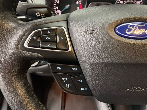 Used 2018 Ford Escape SEL image 12