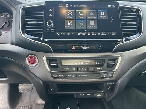 Certified 2025 Honda Ridgeline RTL image 27
