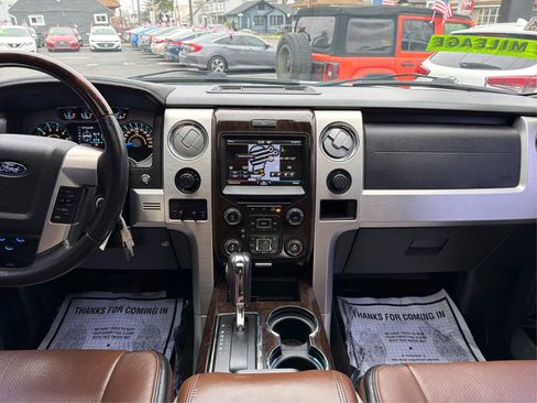 Used 2014 Ford F150 Platinum image 14