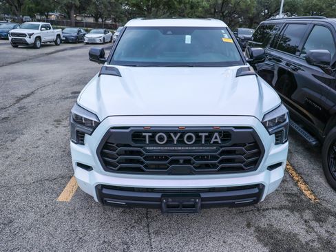 Used 2026 Toyota Sequoia TRD Pro AWD/4WD image 5