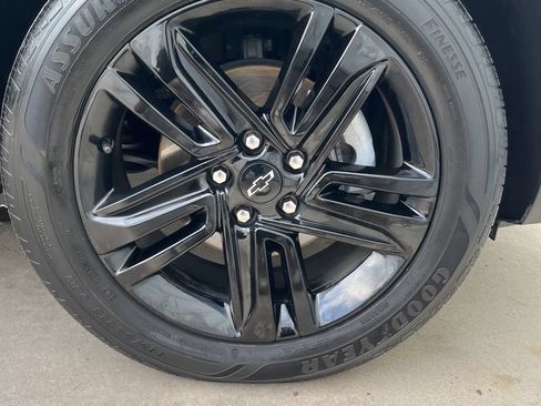 Used 2025 Chevrolet Trax ACTIV FWD image 26