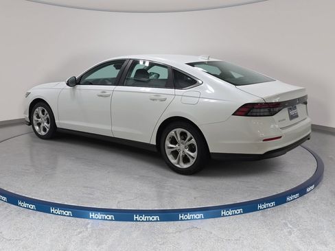 Used 2023 Honda Accord LX image 8