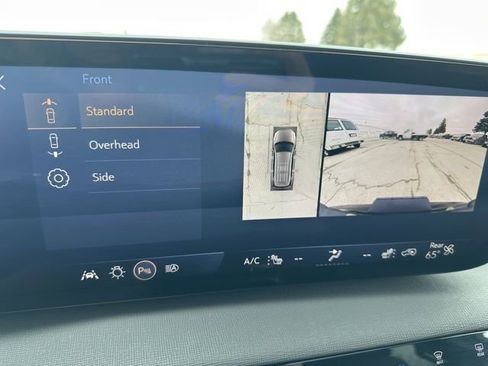 Used 2025 Buick Enclave Sport Touring image 28