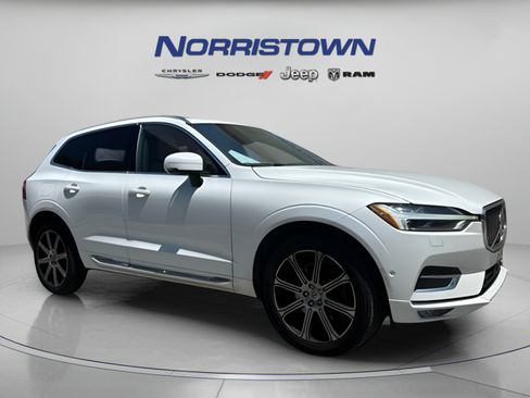 Used 2019 Volvo XC60 T6 Inscription w/ Protection Package Premier AWD/4WD image 2