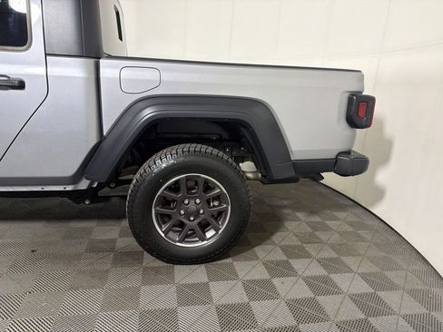 Used 2020 Jeep Gladiator Sport w/ Quick Order Package 24S AWD/4WD image 5