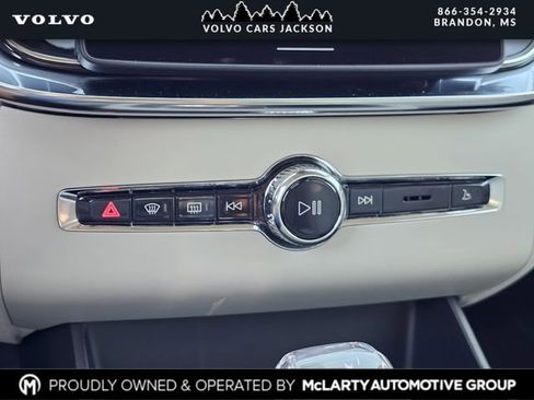 New 2026 Volvo XC90 B6 Ultra image 22