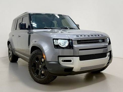 Used 2022 Land Rover Defender 110 S AWD/4WD image 5