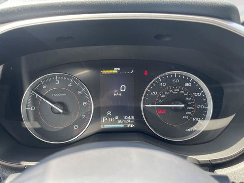 Certified 2023 Subaru Crosstrek 2.5i Limited AWD/4WD image 2