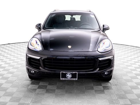 Used 2015 Porsche Cayenne Diesel AWD/4WD image 9