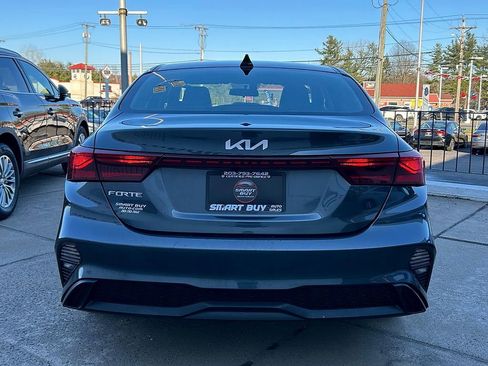 Used 2023 Kia Forte LXS FWD image 7