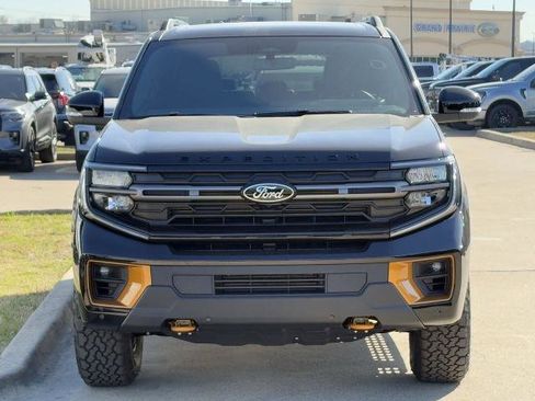 New 2026 Ford Expedition Tremor image 8