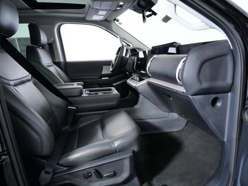 Certified 2025 Ford Expedition Max Active AWD/4WD image 11