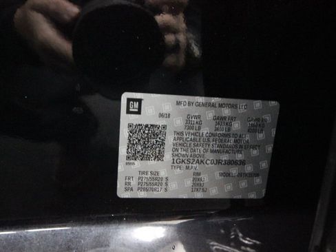 Used 2018 GMC Yukon SLE w/ SLE Value Package image 25