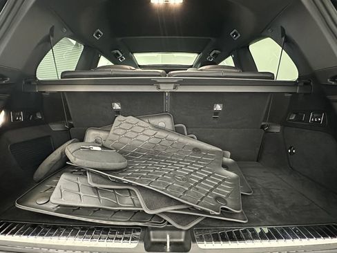 Certified 2025 Mercedes-Benz GLS 450 4MATIC w/ Pinnacle Trim Package image 20