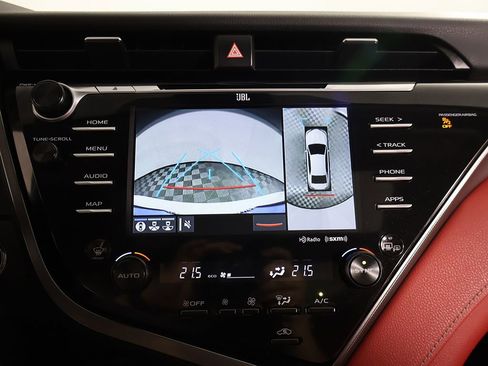 Used 2020 Toyota Camry XSE FWD image 46