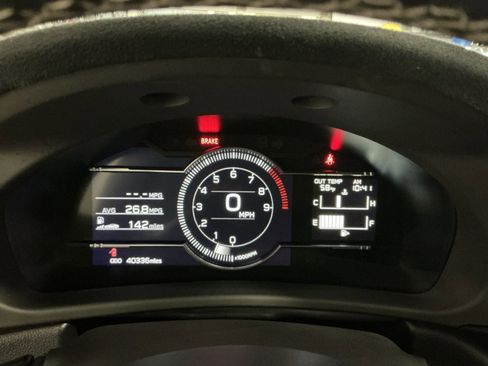 Used 2022 Toyota GR86 Premium image 25