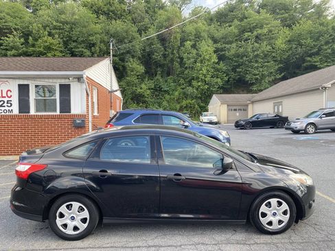 Used 2014 Ford Focus S FWD image 6