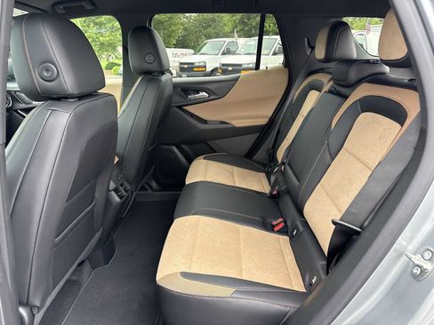 New 2026 Chevrolet Equinox ACTIV w/ Convenience Package III AWD/4WD image 24