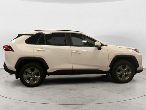 Used 2024 Toyota RAV4 XLE image 6