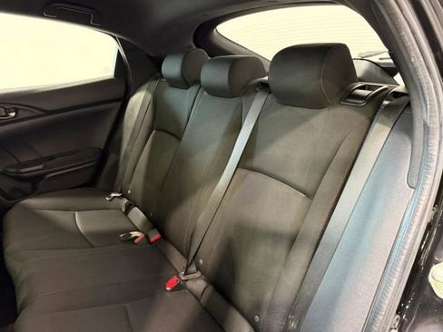 Used 2018 Honda Civic Sport image 23