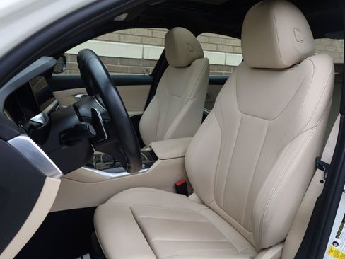 Used 2020 BMW 330i Sedan w/ Premium Package RWD image 18