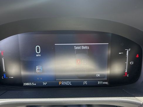 Used 2025 Ford Escape Active AWD/4WD image 9