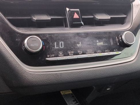 Certified 2025 Toyota Corolla LE w/ LE Premium Package FWD image 20