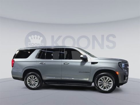 Used 2024 GMC Yukon SLT image 12