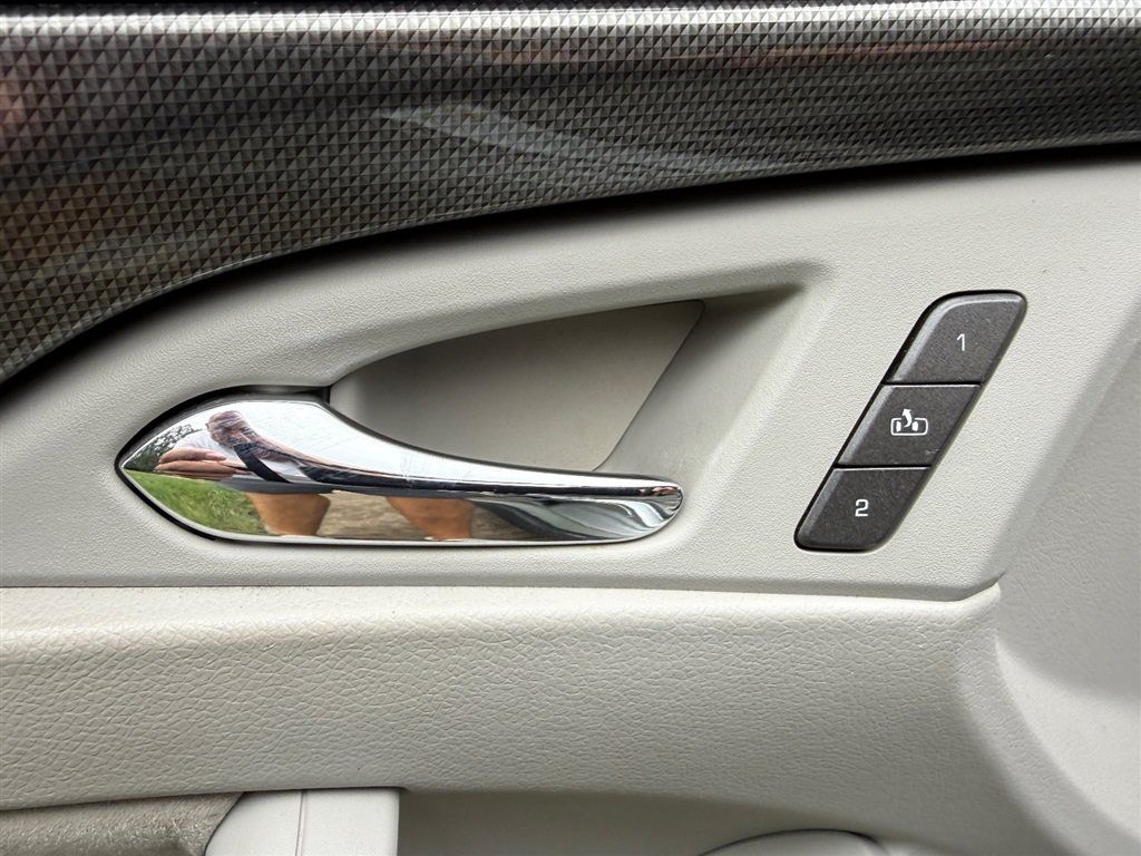 Used 2009 Cadillac CTS V RWD image 52