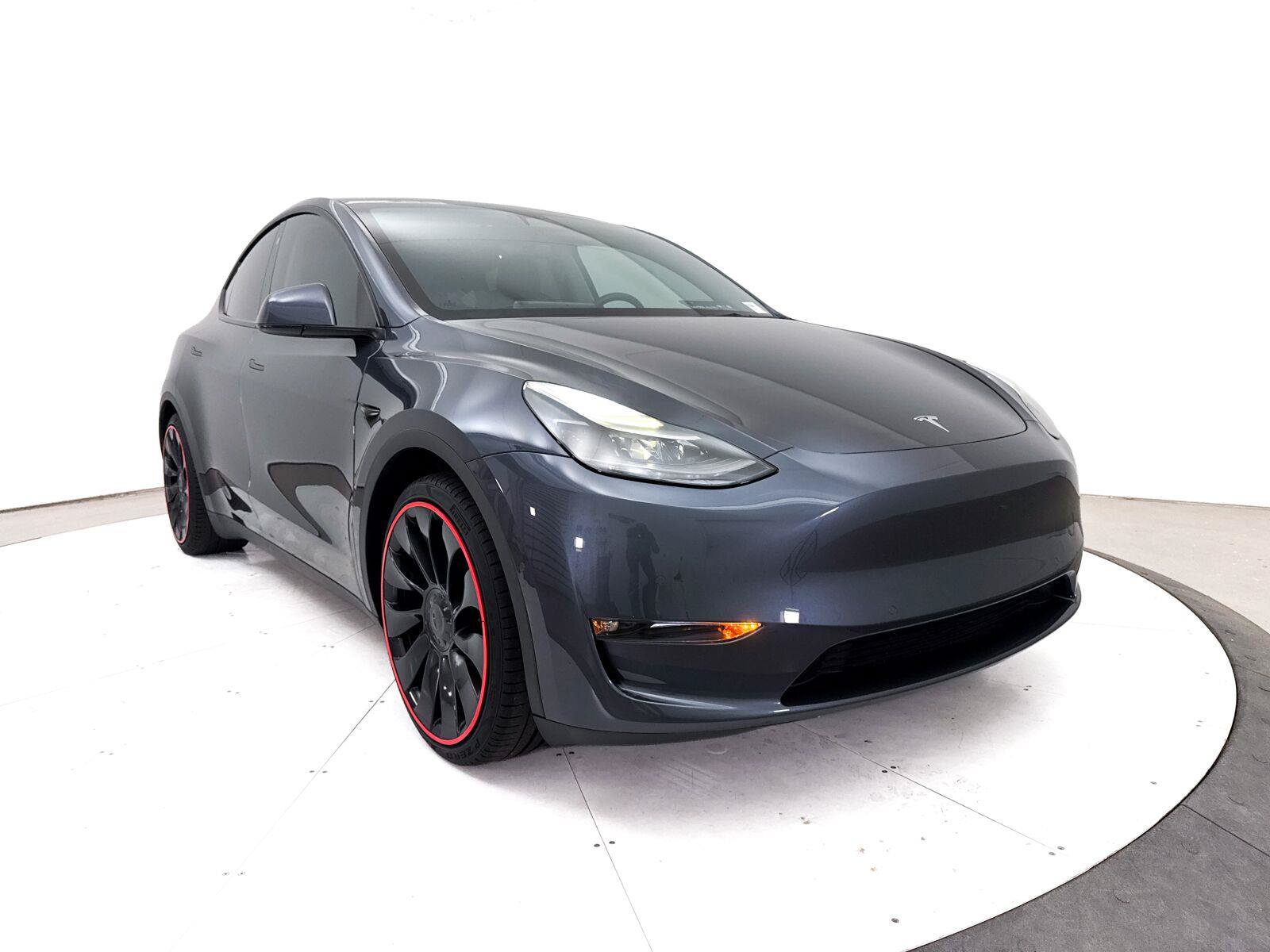 Used 2022 Tesla Model Y Performance AWD/4WD image 9