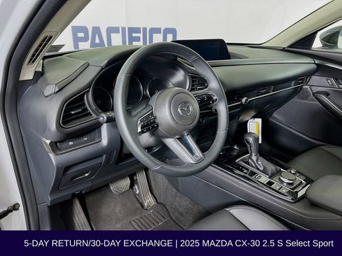 Used 2025 MAZDA CX-30 AWD 2.5 S w/ Select Sport Pkg image 11