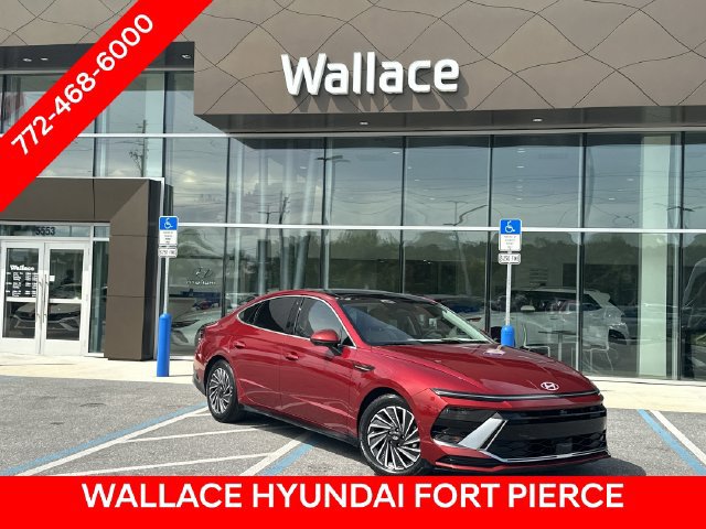 Used 2025 Hyundai Sonata Limited FWD image 1