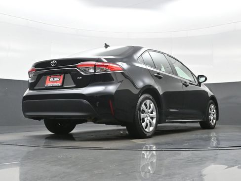 Used 2024 Toyota Corolla LE FWD image 29