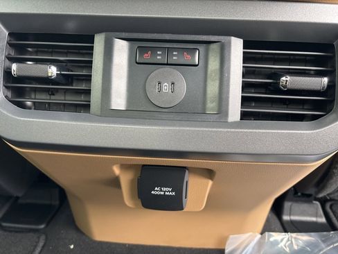 New 2026 Ford F250 Lariat w/ Lariat Ultimate Package image 13