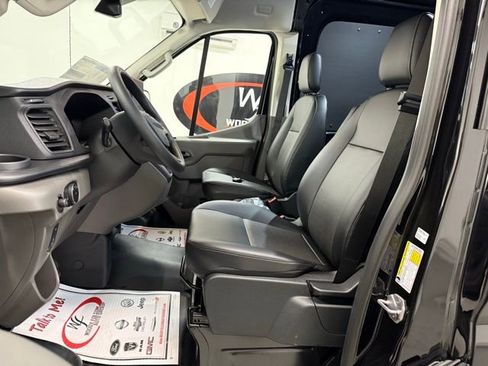 New 2026 Ford Transit 250 148 Medium Roof w/ Load Area Protection Package image 10