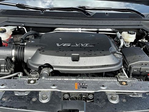 Used 2022 Chevrolet Colorado Z71 AWD/4WD image 22